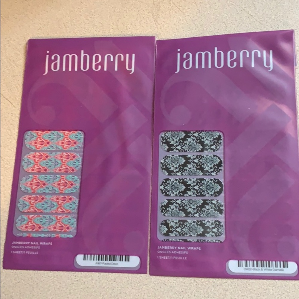 Jam berry nail wraps